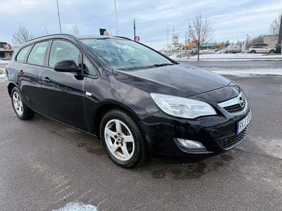 Begagnad Opel Astra 125 HK (91 kW) 2011 Kombi