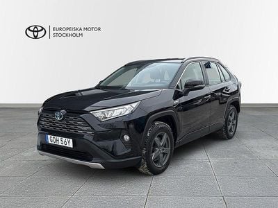 Svart Begagnad 2020 Toyota RAV4 Hybrid Active SUV | 299 900 kr (Bra pris)