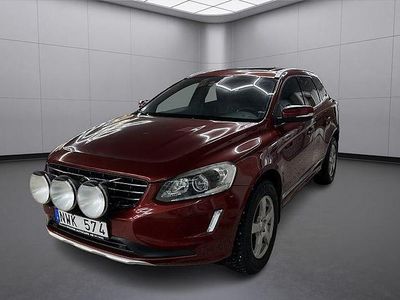 Röd Begagnad 2013 Volvo XC60 Summum SUV | 210 000 kr (Dyr)