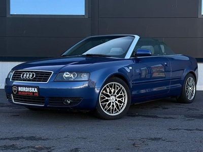 Begagnad Audi A4 170 HK (125 kW) 2003 Blå Cab