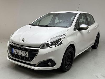 Vit Begagnad 2017 Peugeot 208 Allure Halvkombi | 95 000 kr (Bra pris)