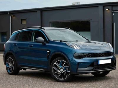 Lynk & Co 01