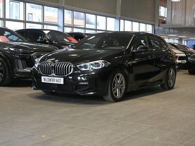 Svart Begagnad 2021 BMW 118 M Sport Halvkombi | 259 000 kr (Lite dyr)