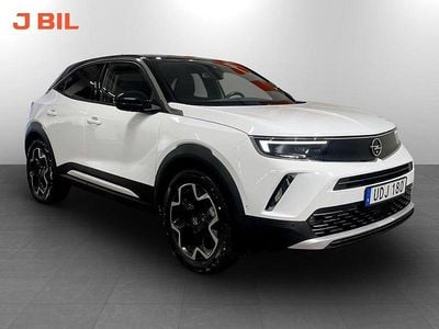 Vit Begagnad 2022 Opel Mokka-e Ultimate SUV | 179 900 kr (Marknadspris)
