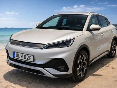 Begagnad BYD Atto 3 Design 150 kW (204 HK) 2023 Vit/silver SUV