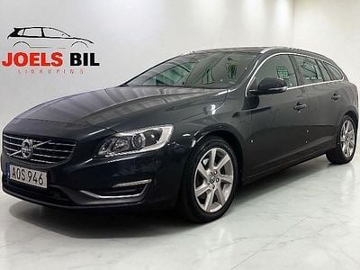 Grå Begagnad 2014 Volvo V60 Summum Kombi | 79 900 kr (Marknadspris)