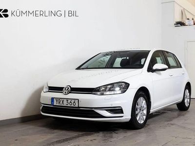 Vit Begagnad 2018 VW Golf VII Halvkombi | 139 900 kr (Marknadspris)