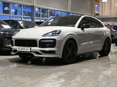 Ljusgrå Begagnad 2022 Porsche Cayenne Platinum Edition SUV | 919 000 kr