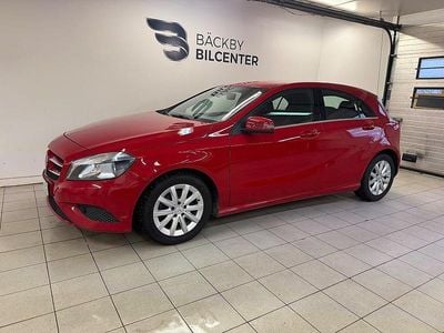 Röd Begagnad 2012 Mercedes A180 Style Halvkombi | 99 800 kr (Marknadspris)