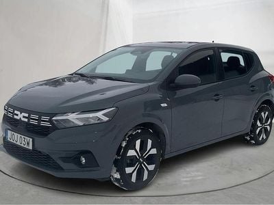 Grå Begagnad 2024 Dacia Sandero | 159 000 kr (Bra pris)