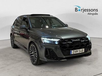 Grå Begagnad 2024 Audi Q7 S-Line SUV | 879 900 kr (Dyr)