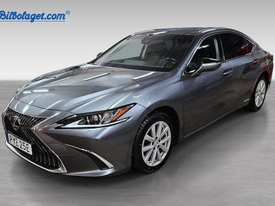 Grå Begagnad 2020 Lexus ES300H Sedan | 302 000 kr (Bra pris)