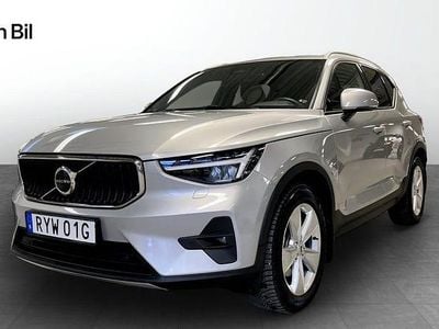 Silver Begagnad 2023 Volvo XC40 SUV | 339 900 kr (Marknadspris)