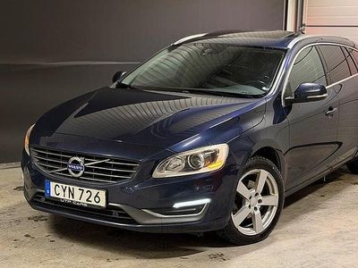Begagnad Volvo V60 Summum 181 HK (133 kW) 2014 Blå Kombi