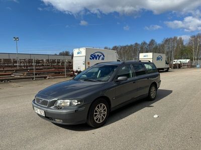 begagnad Volvo V70 2.4 Business Euro 4