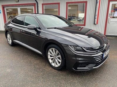 Mörkgrå Begagnad 2019 VW Arteon GT Halvkombi | 317 900 kr (Bra pris)
