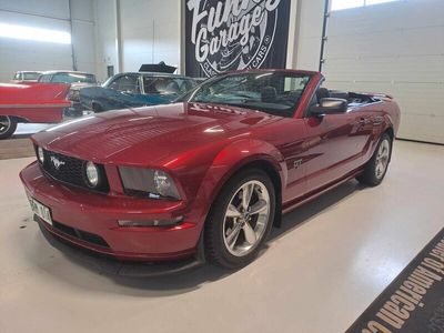 begagnad Ford Mustang GT V8 Cab automat 9000mil Hemleverans/avbet