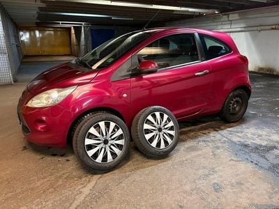 Lila Begagnad 2009 Ford Ka Halvkombi | 26 000 kr (Lite dyr)