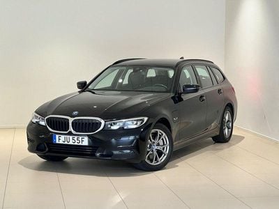 BMW 330e