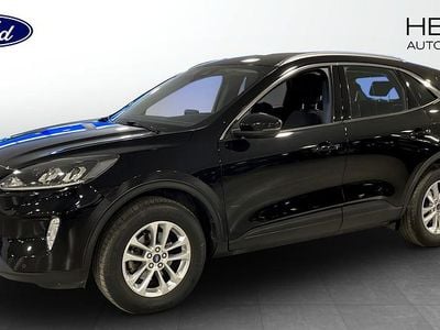 Svart Begagnad 2022 Ford Kuga Titanium SUV | 259 900 kr (Bra pris)