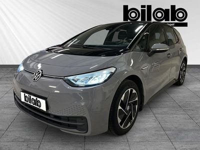 Grå Begagnad 2022 VW ID.3 Pro Performance Halvkombi | 249 000 kr (Marknadspris)