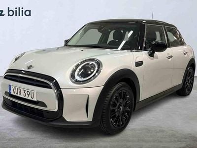 Silver Begagnad 2023 Mini Cooper Halvkombi | 258 900 kr