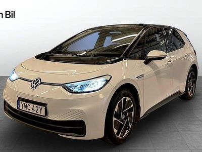 Vit Begagnad 2023 VW ID.3 Pro Performance Halvkombi | 279 900 kr (Marknadspris)