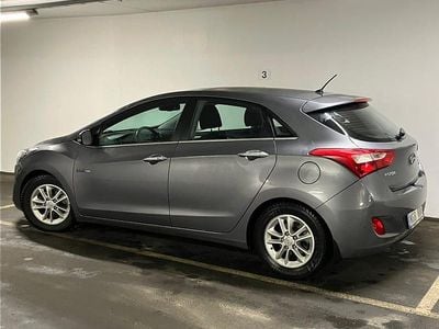 Begagnad Hyundai i30 128 HK (94 kW) 2013