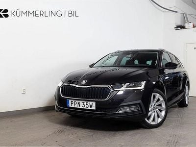 Svart Begagnad 2021 Skoda Octavia Style Kombi | 234 900 kr (Marknadspris)