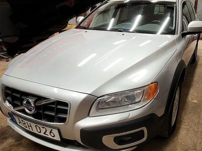 Begagnad 2013 Volvo XC70 | 120 000 kr