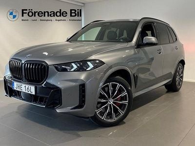 Grå Begagnad 2024 BMW X5 Comfort Edition SUV | 879 000 kr (Marknadspris)