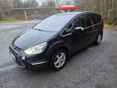 Metallic Begagnad 2011 Ford S-MAX S Minibuss | 80 000 kr (Marknadspris)