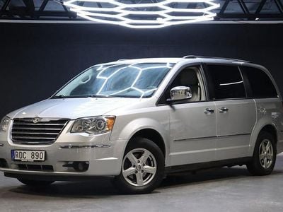 Grå Begagnad 2010 Chrysler Grand Voyager Limited Minibuss | 159 900 kr