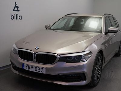 Silver Begagnad 2018 BMW 520 Sport Line Kombi | 229 500 kr (Marknadspris)