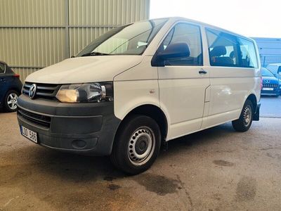 VW Caravelle