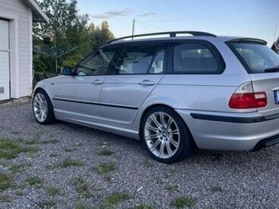 begagnad BMW 320 i Touring M Sport automat