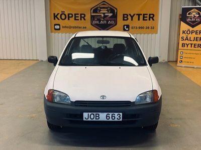 begagnad Toyota Starlet 3-dörrar 1.3