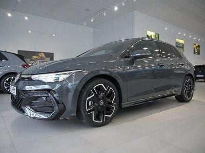 Ny VW Golf VIII R-line 204 HK (150 kW) 2026 Grå Halvkombi