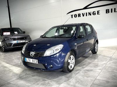 Blå Begagnad 2011 Dacia Sandero Halvkombi | 39 900 kr (Lite dyr)