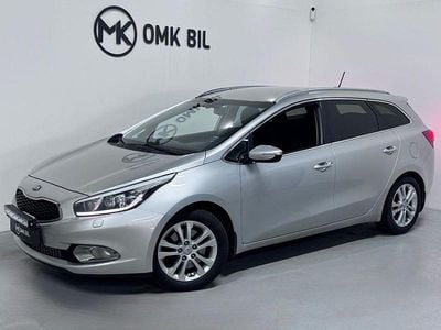 Grå Begagnad 2014 Kia Ceed Sportswagon Comfort Kombi | 72 900 kr (Marknadspris)