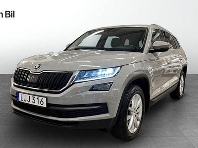 Grå Begagnad 2021 Skoda Kodiaq SUV | 339 900 kr (Bra pris)