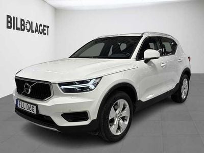 Vit Begagnad 2019 Volvo XC40 Momentum SUV | 229 800 kr (Marknadspris)