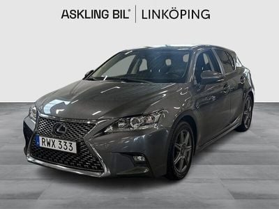 Lexus CT200h