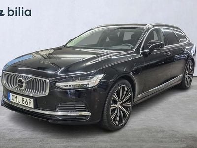 Svart Begagnad 2023 Volvo V90 Core Kombi | 379 900 kr (Marknadspris)