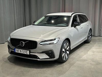 Silver Begagnad 2024 Volvo V90 Plus Kombi | 474 800 kr (Bra pris)
