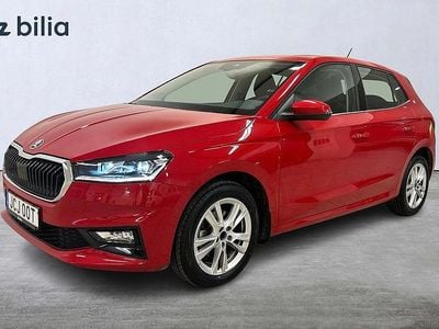 Röd Begagnad 2022 Skoda Fabia Style Halvkombi | 203 900 kr (Lite dyr)