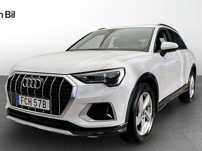 Begagnad Audi Q3 Advanced Plus 150 HK (110 kW) 2022 Ibisvit SUV