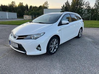 Toyota Auris Touring Sports
