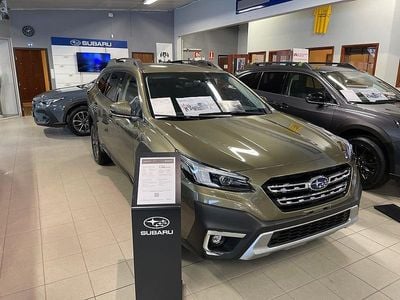Grön Ny 2025 Subaru Outback Kombi | 481 800 kr