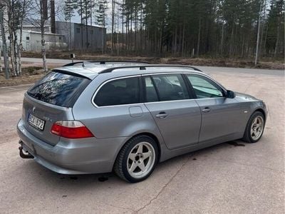 BMW 525